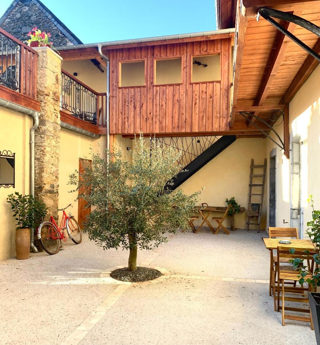Le Patio - Vallée d'Aspe Bedous Extérieur photo